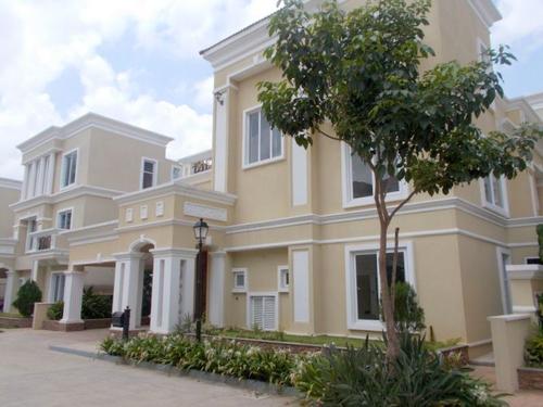 villas - 4636 sqft