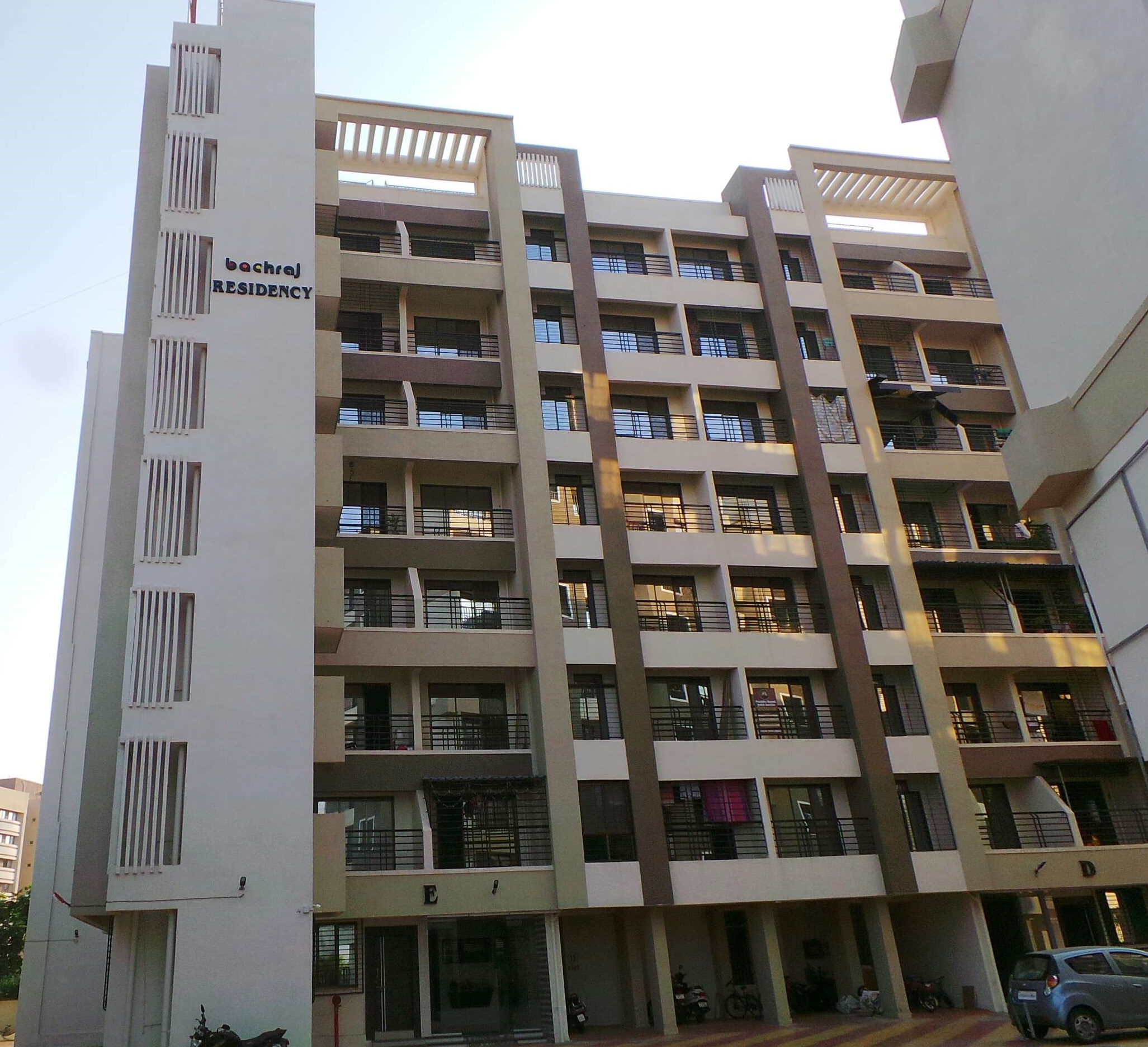 2  BHK - 850 sqft