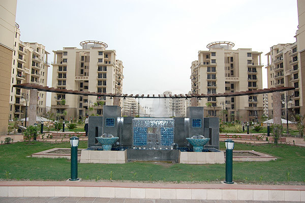 4  BHK - 2495 sqft