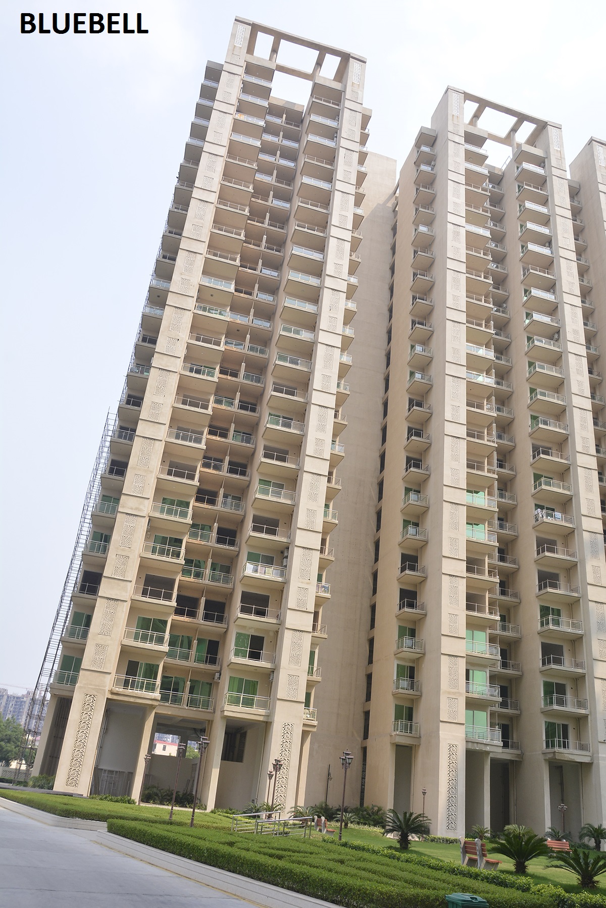 4  BHK - 2590 sqft