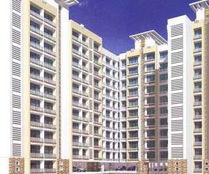 2 BHK  1050 Sqft Apartment for sale in  Vaibhav Paradise in Santacruz East